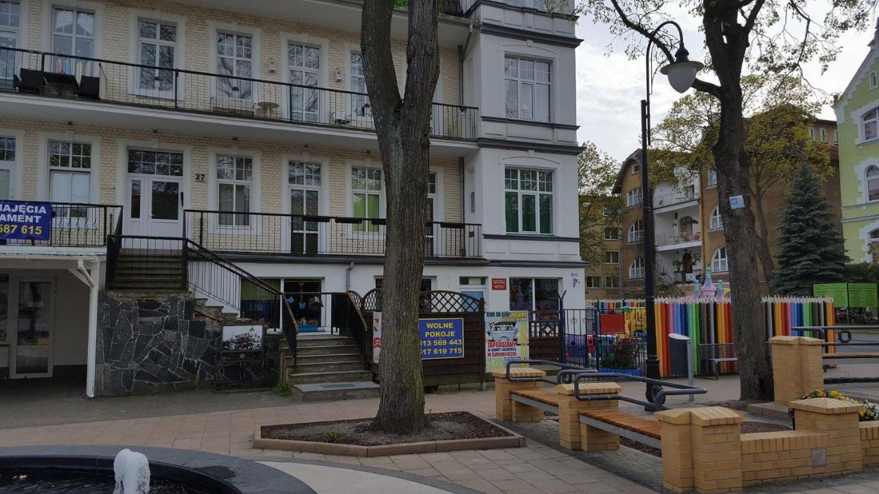 Apartament Sto Metrow Od Morza Świnoujście Екстериор снимка